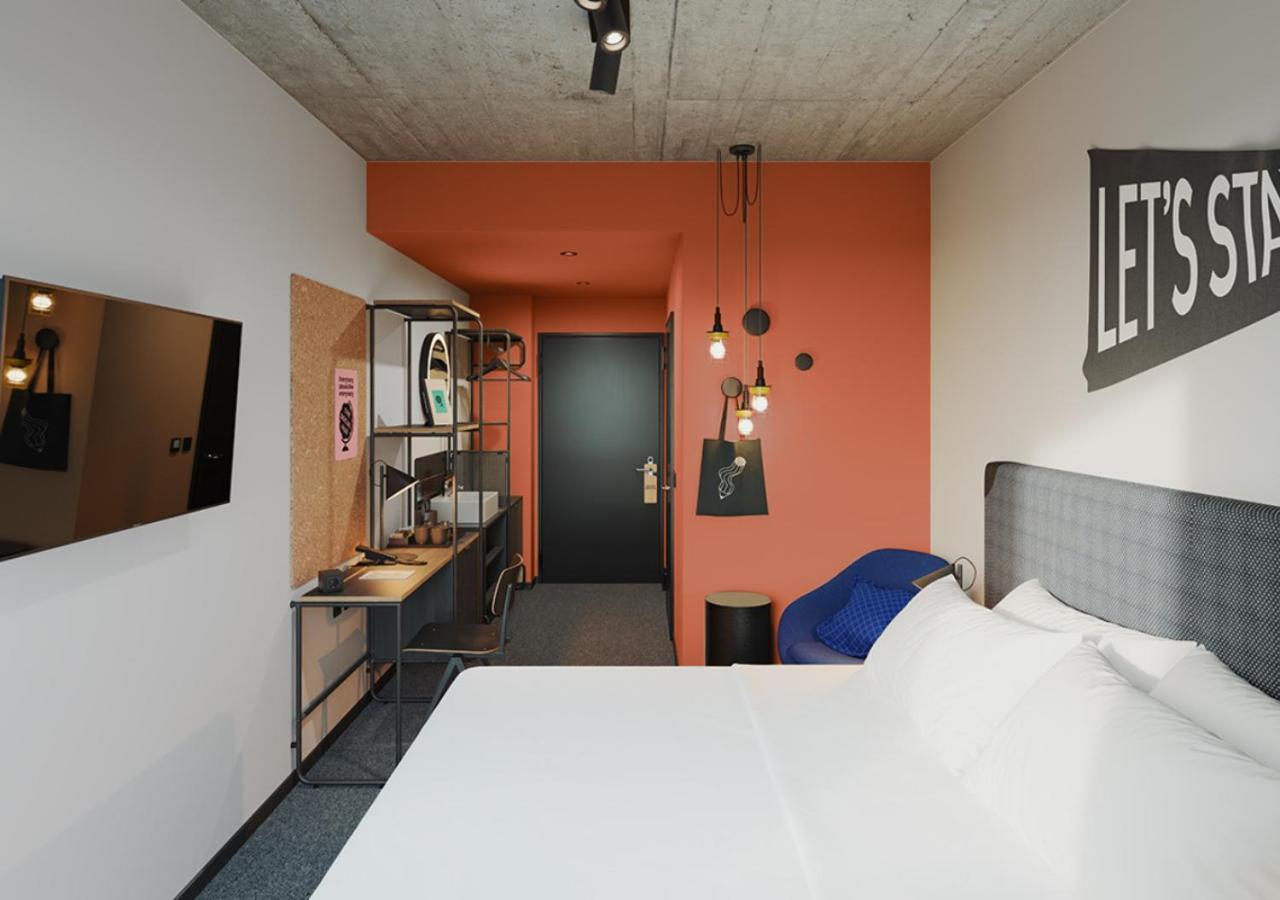 ホテル The Social Hub ローマ 部屋 写真